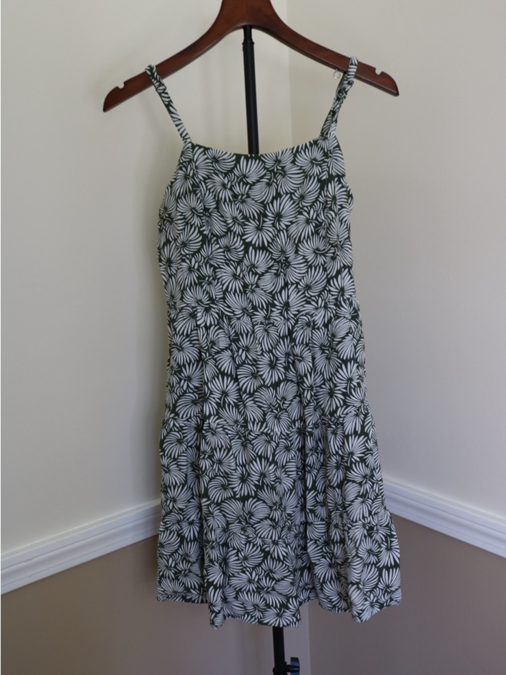 LOFT Dark Green and White Floral Smocked Top